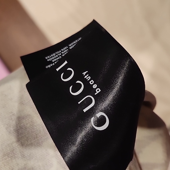 Gucci Beauty Tote Bag - Picture 7 of 7